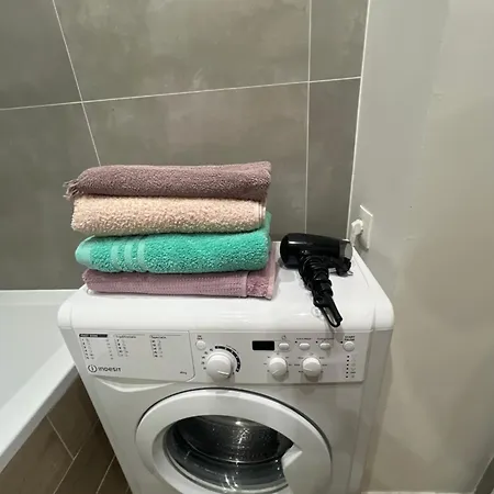 -Self-Check- White One * Nitra