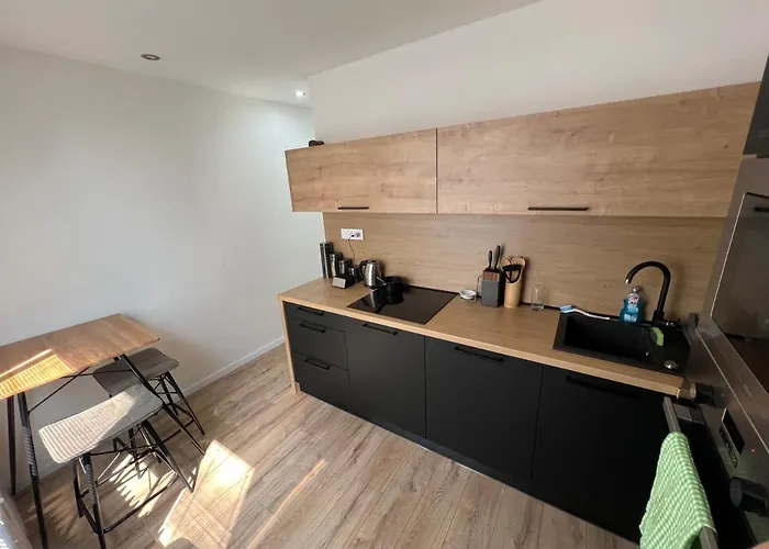 -self-check- White One * Nyitra