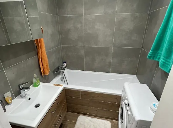 -self-check- White One Apartman *