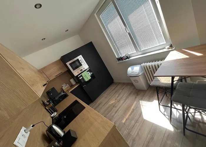 Apartman -self-check- White One *